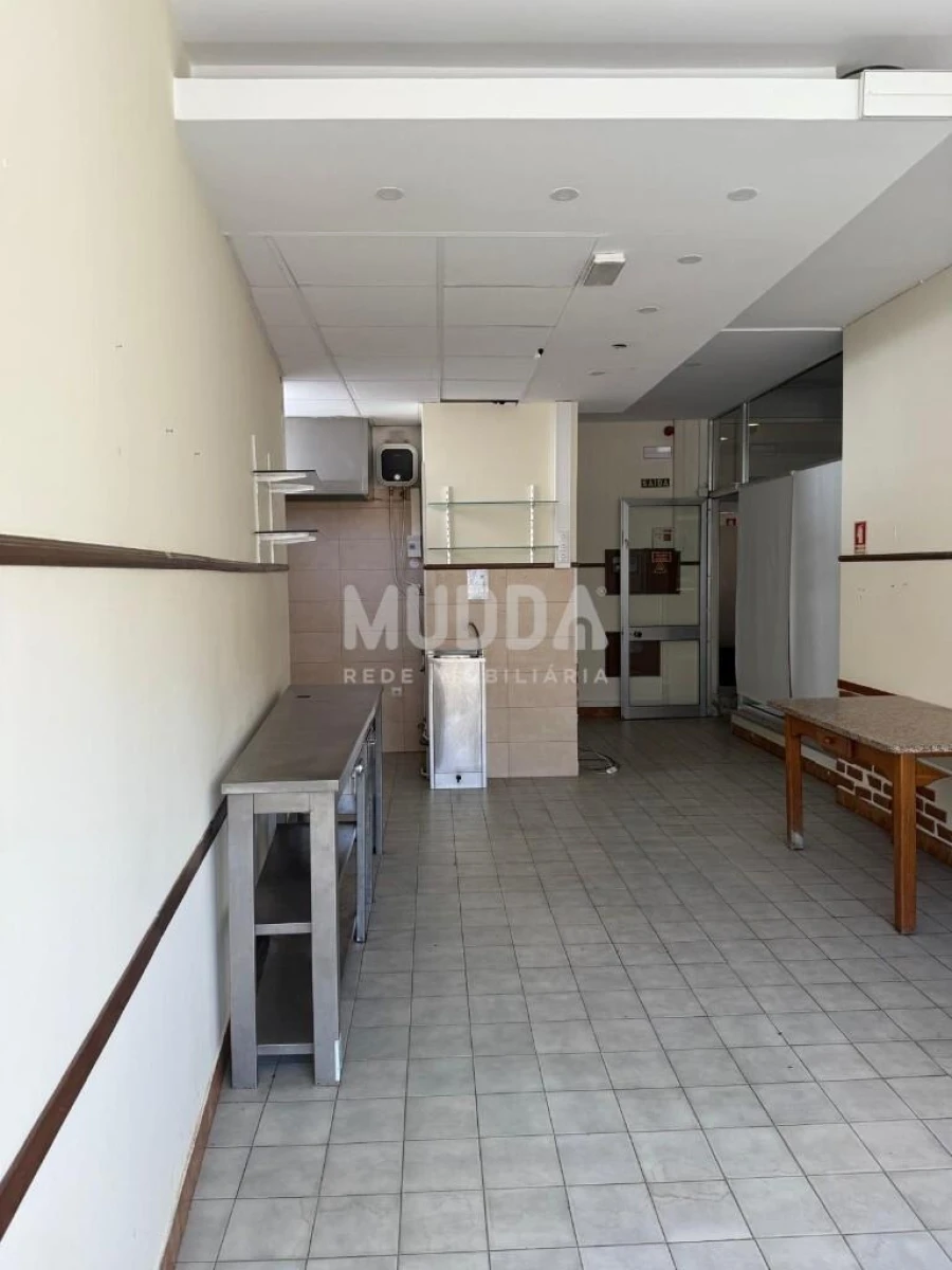 Loja para Arrendamento em Ovar, São João, Arada e São Vicente de Pereira Jusã Foto 14