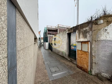 Apartamento T2 para Venda em Póvoa de Varzim, Beiriz e Argivai