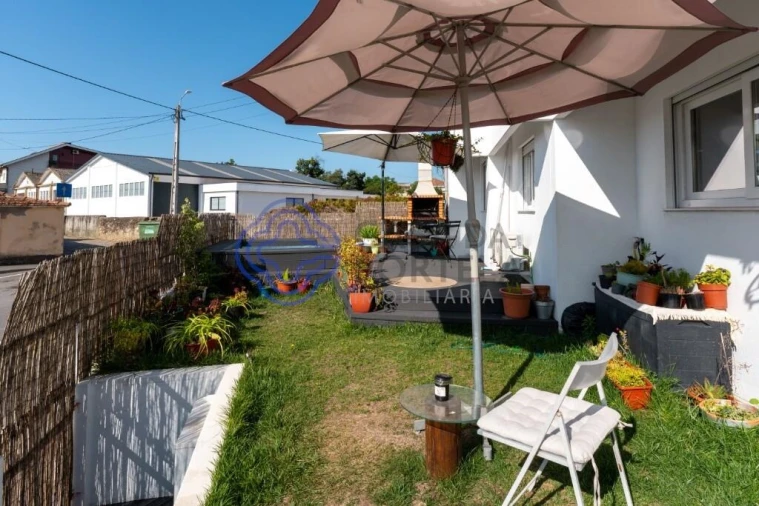 Moradia T2 para Venda em Avintes Foto 17