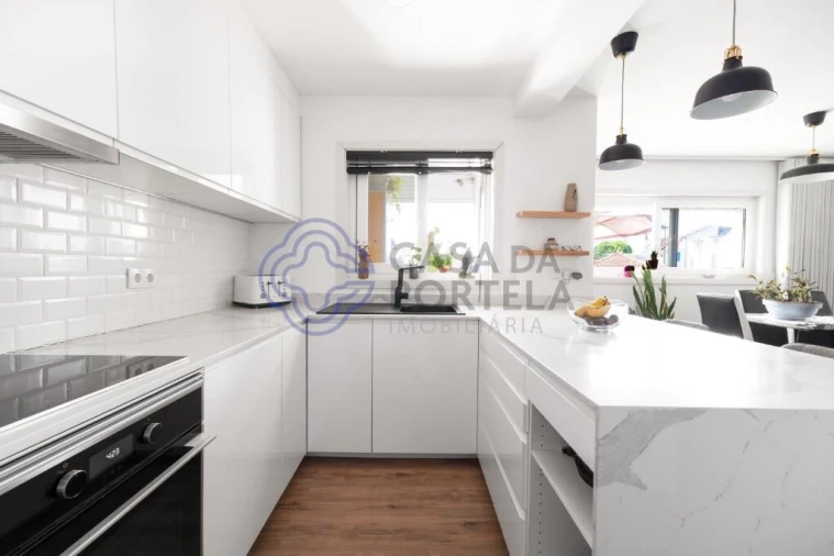 Moradia T2 para Venda em Avintes Foto 6