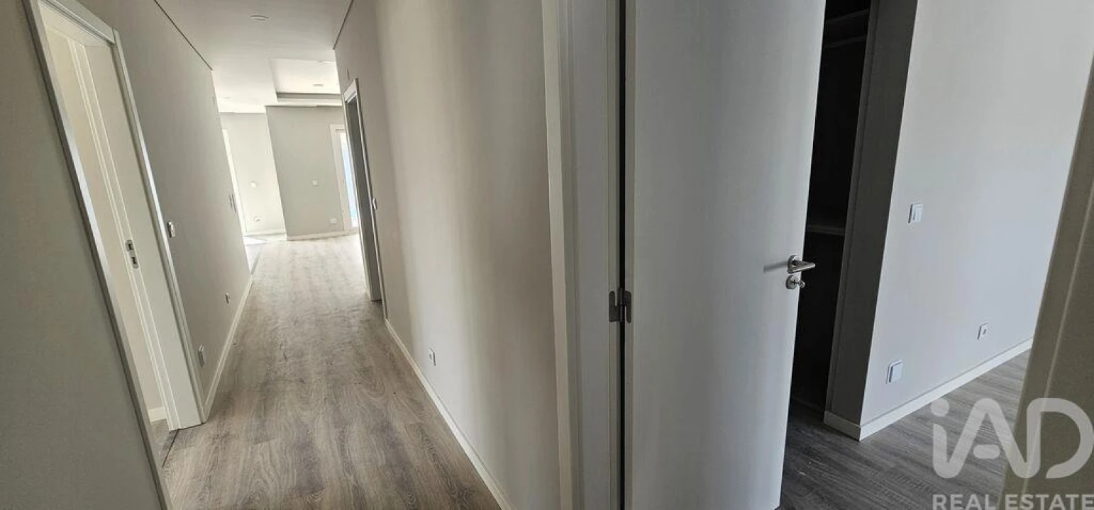 Moradia T4 para Venda em Azeitão (São Lourenço e São Simão) Foto 24