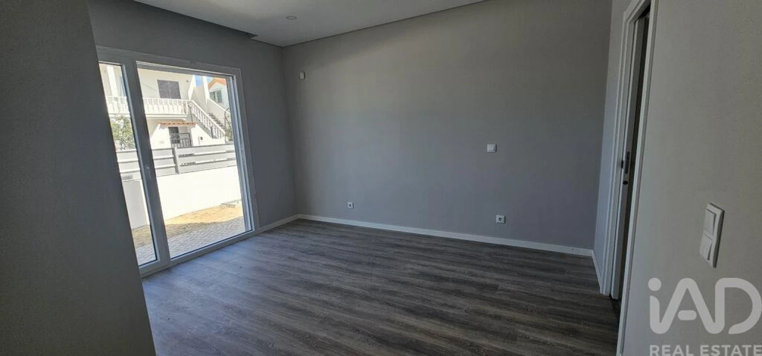 Moradia T4 para Venda em Azeitão (São Lourenço e São Simão) Foto 21