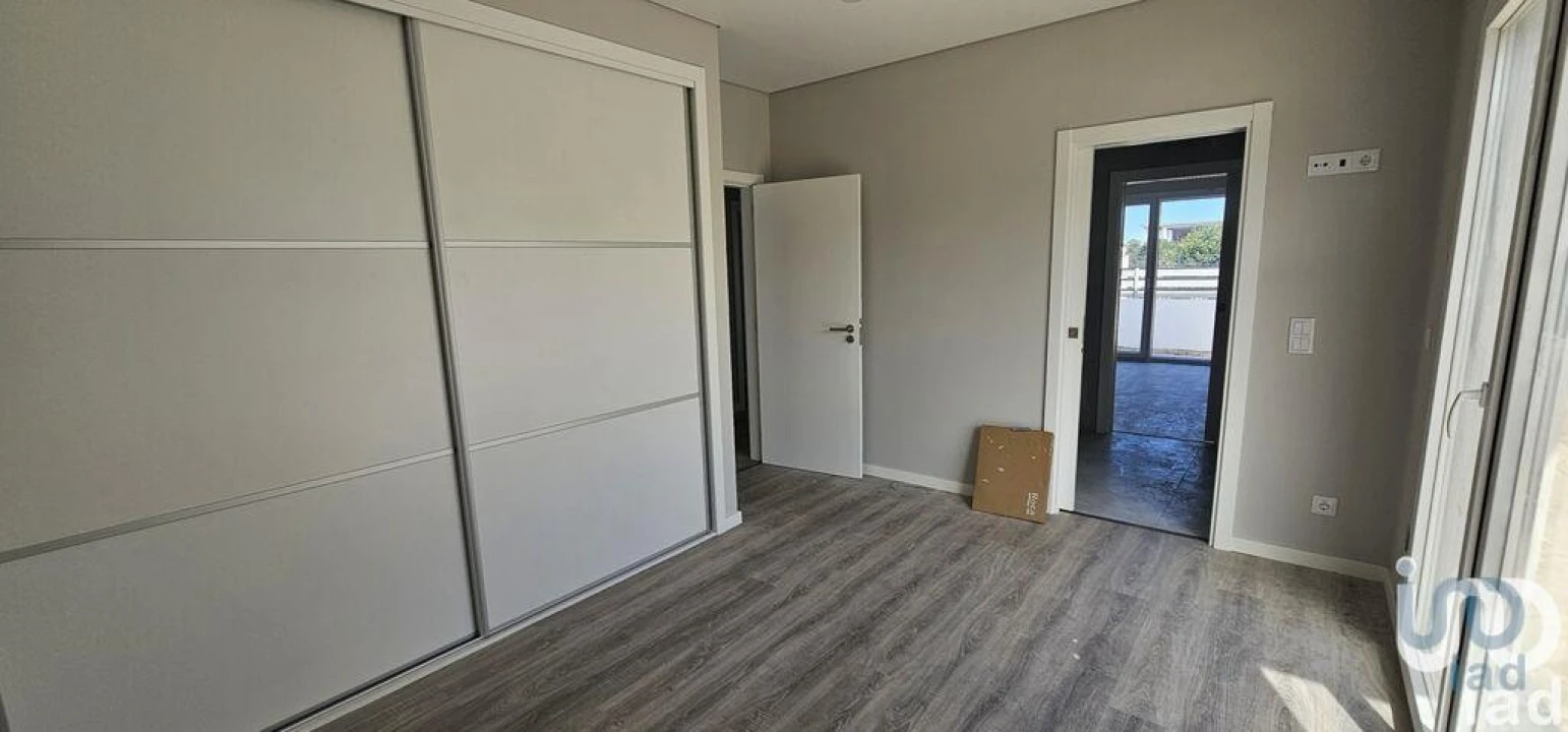 Moradia T4 para Venda em Azeitão (São Lourenço e São Simão) Foto 12