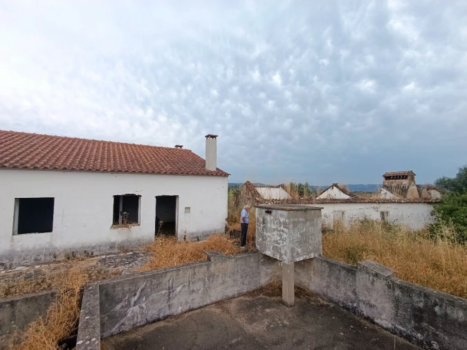 Quinta T2 para Venda em Mouriscas Foto 10