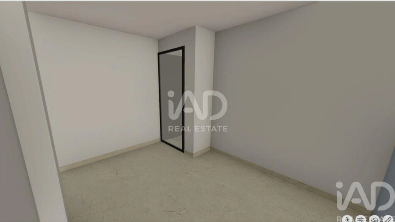 Apartamento T2 para Venda em Quelfes Foto 10