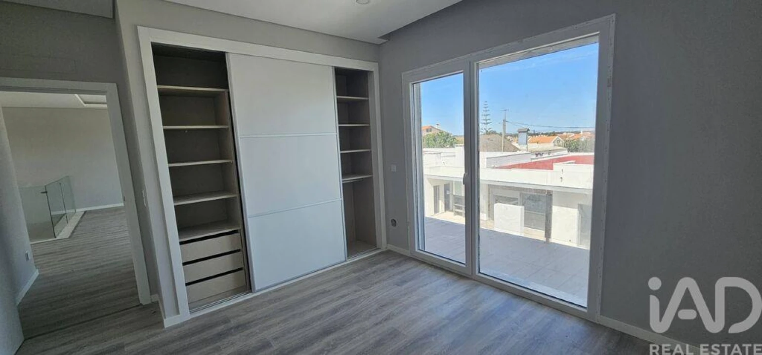 Moradia T4 para Venda em Azeitão (São Lourenço e São Simão) Foto 19