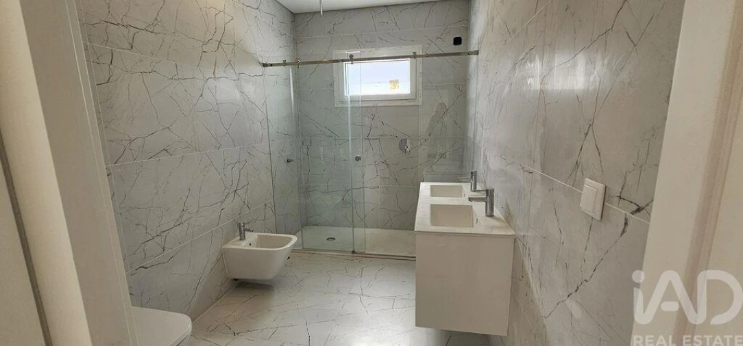 Moradia T4 para Venda em Azeitão (São Lourenço e São Simão) Foto 33