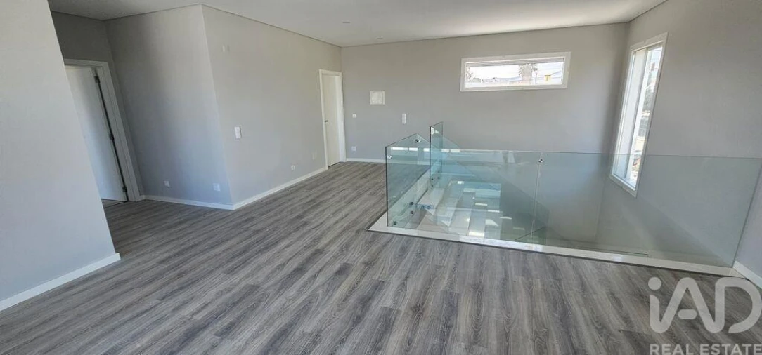 Moradia T4 para Venda em Azeitão (São Lourenço e São Simão) Foto 25