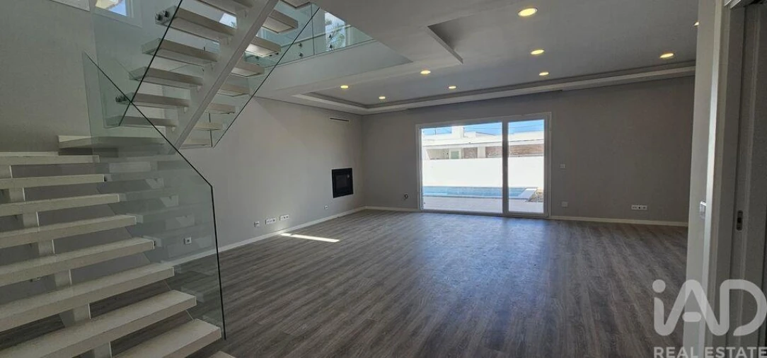 Moradia T4 para Venda em Azeitão (São Lourenço e São Simão) Foto 28