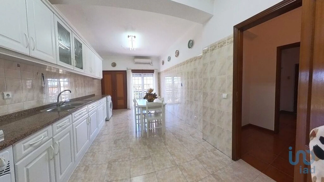 Apartamento T3 para Venda em Pedrogão Grande Foto 7