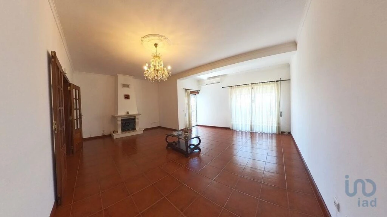 Apartamento T3 para Venda em Pedrogão Grande Foto 5