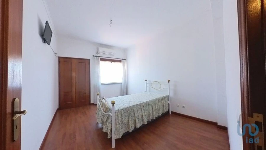 Apartamento T3 para Venda em Pedrogão Grande Foto 11