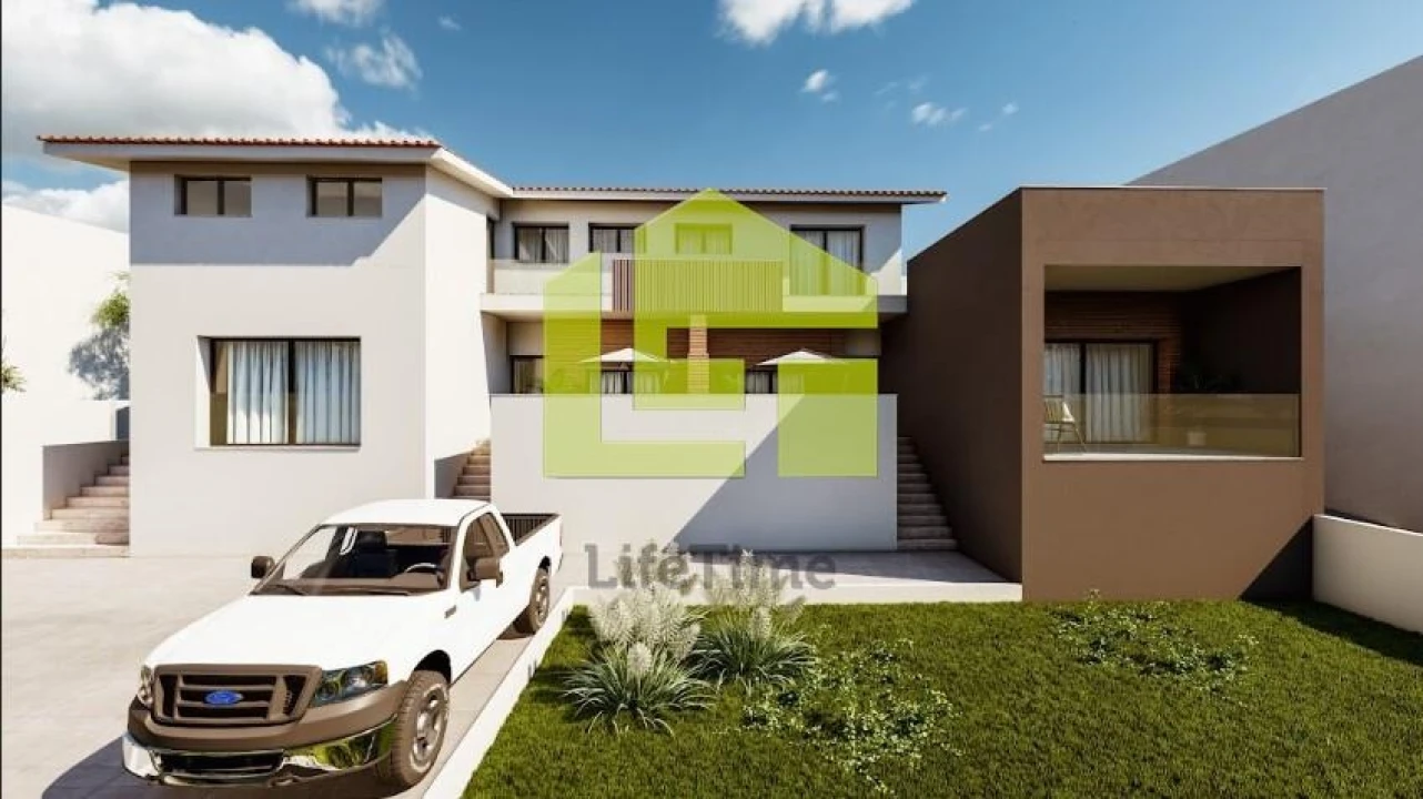 Prédio para Venda em Eiras e São Paulo de Frades Foto 7