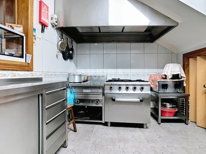 Negócio para Venda em Santa Maria Maior Foto 7