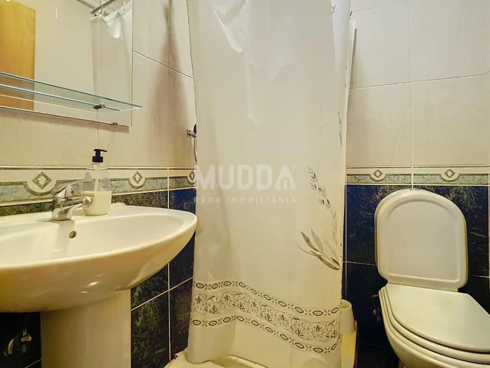 Negócio para Venda em Santa Maria Maior Foto 18