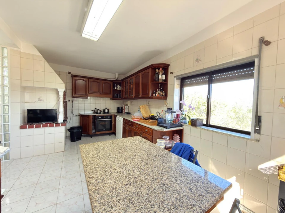 Moradia T4 para Venda em Assafarge e Antanhol Foto 3