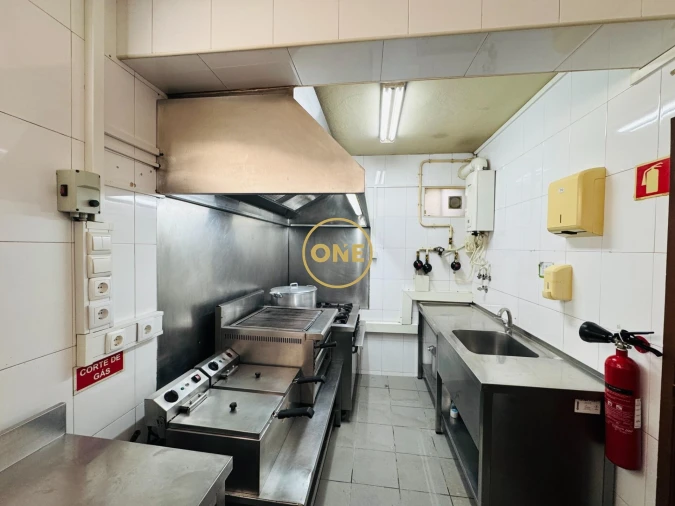 Negócio para Trespasse em Ruivães e Novais Foto 11