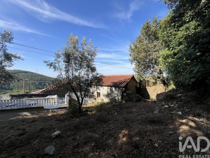 Moradia T2 para Venda em Cumeeira Foto 23