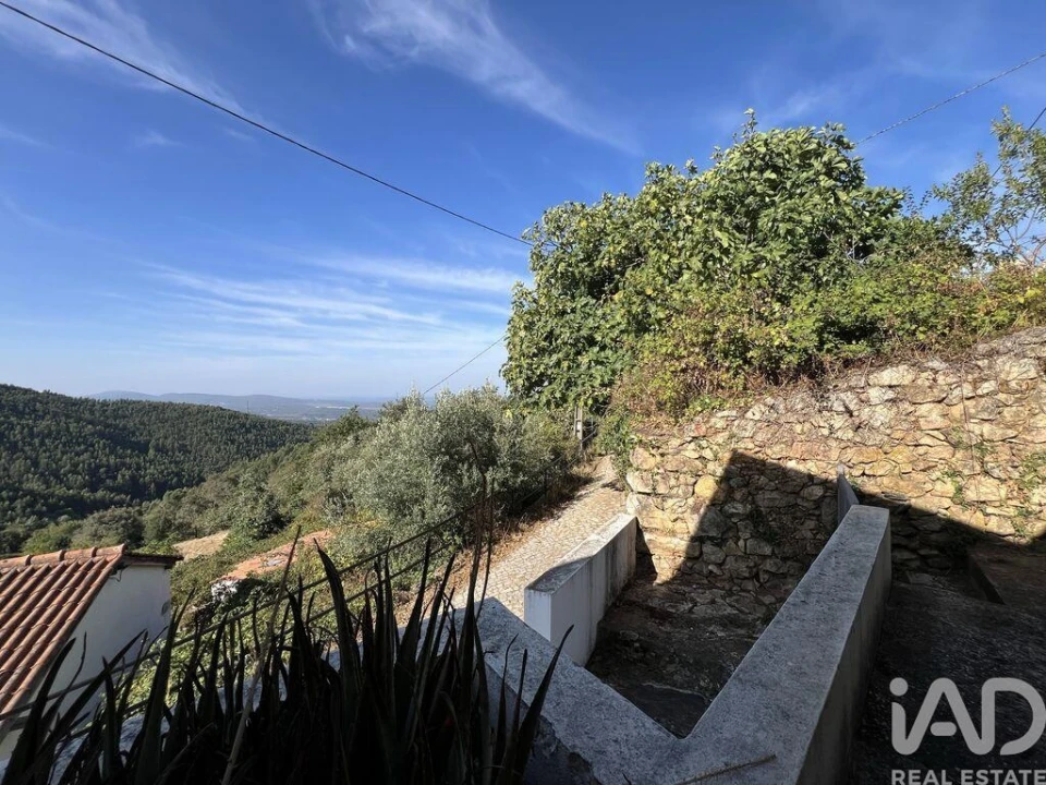 Moradia T2 para Venda em Cumeeira Foto 18