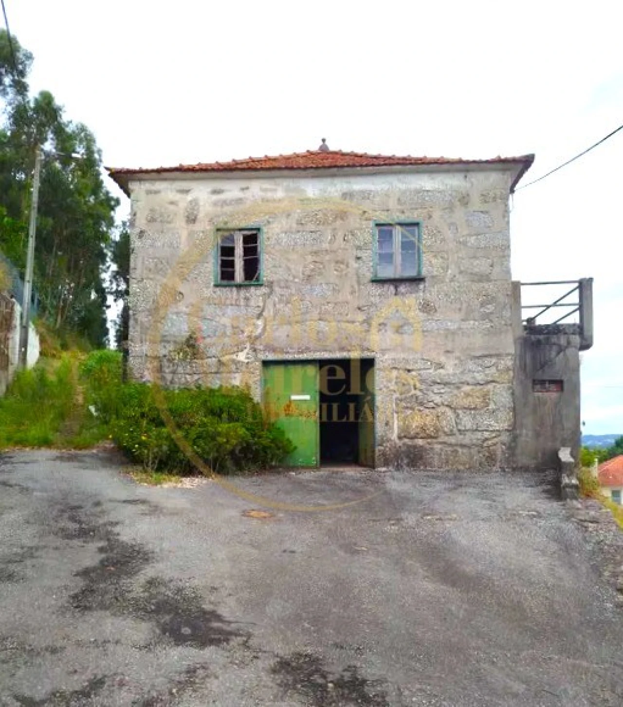 Moradia T3 para Venda em Brufe Foto 9