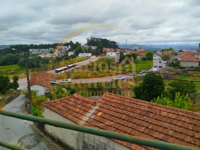 Moradia T3 para Venda em Brufe Foto 13