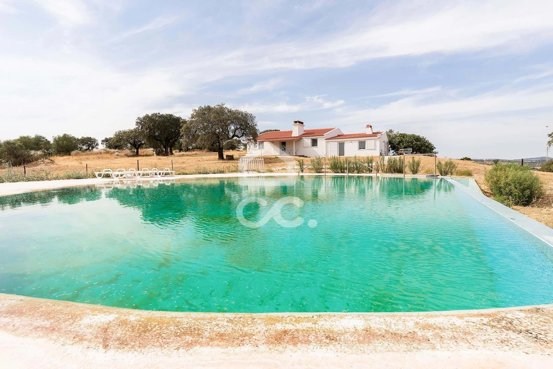 Quinta T3 para Venda em Assunção, Ajuda, Salvador e Santo Ildefonso Foto 63