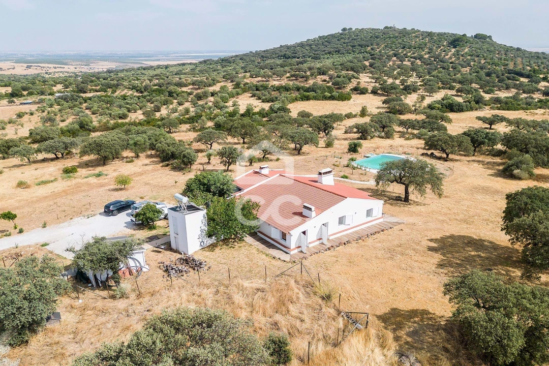 Quinta T3 para Venda em Assunção, Ajuda, Salvador e Santo Ildefonso Foto 76