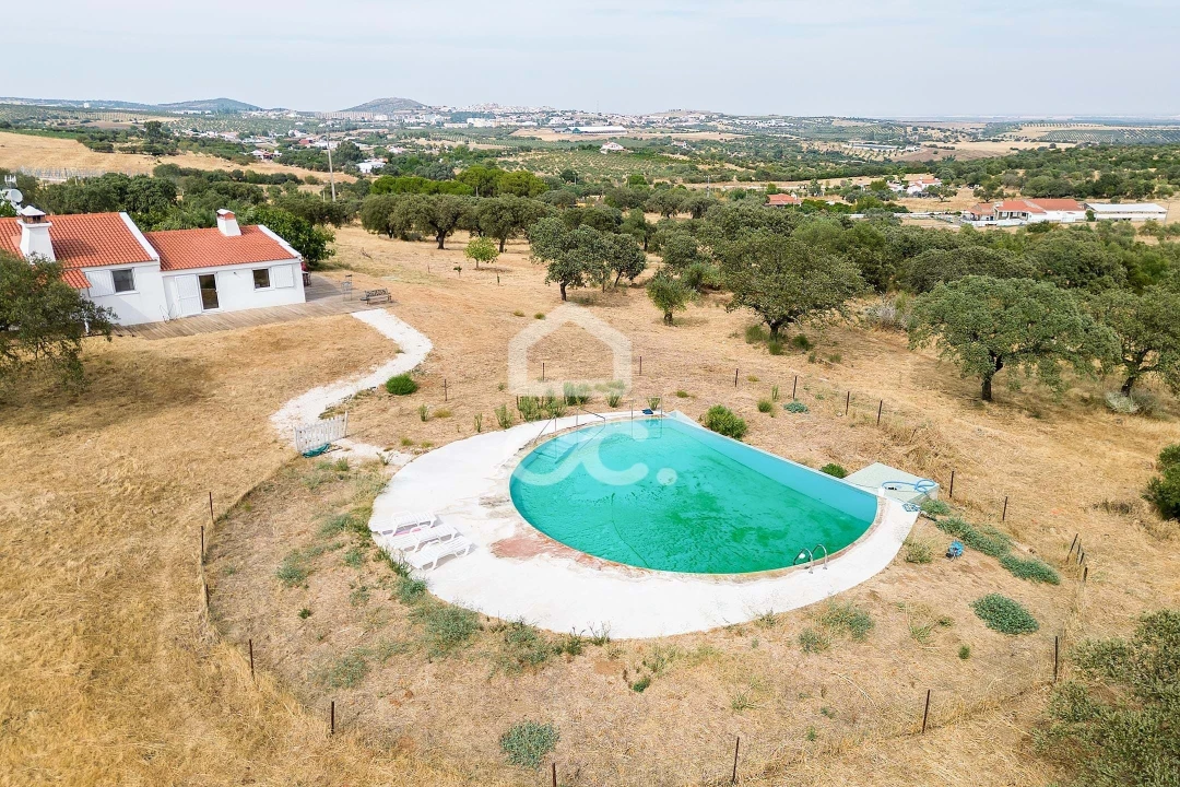 Quinta T3 para Venda em Assunção, Ajuda, Salvador e Santo Ildefonso Foto 70