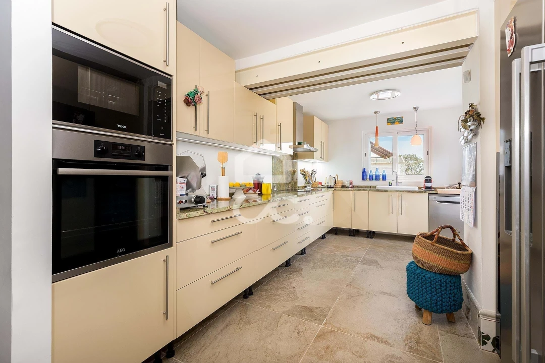 Quinta T3 para Venda em Assunção, Ajuda, Salvador e Santo Ildefonso Foto 16