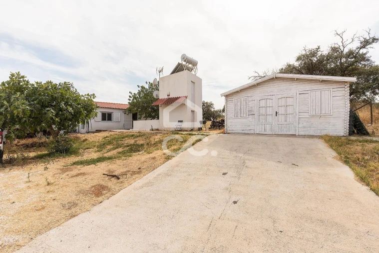 Quinta T3 para Venda em Assunção, Ajuda, Salvador e Santo Ildefonso Foto 37