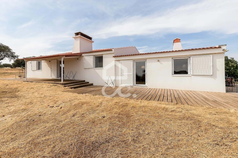 Quinta T3 para Venda em Assunção, Ajuda, Salvador e Santo Ildefonso Foto 51