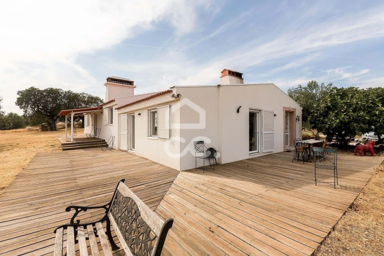 Quinta T3 para Venda em Assunção, Ajuda, Salvador e Santo Ildefonso Foto 49