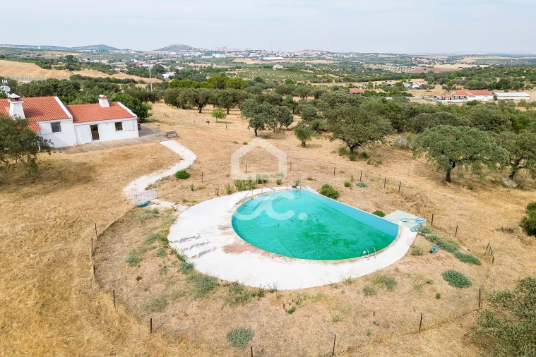 Quinta T3 para Venda em Assunção, Ajuda, Salvador e Santo Ildefonso Foto 70