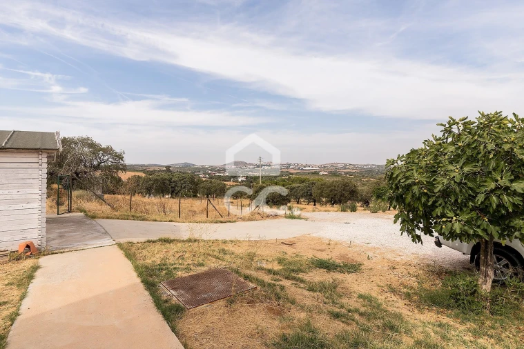 Quinta T3 para Venda em Assunção, Ajuda, Salvador e Santo Ildefonso Foto 38