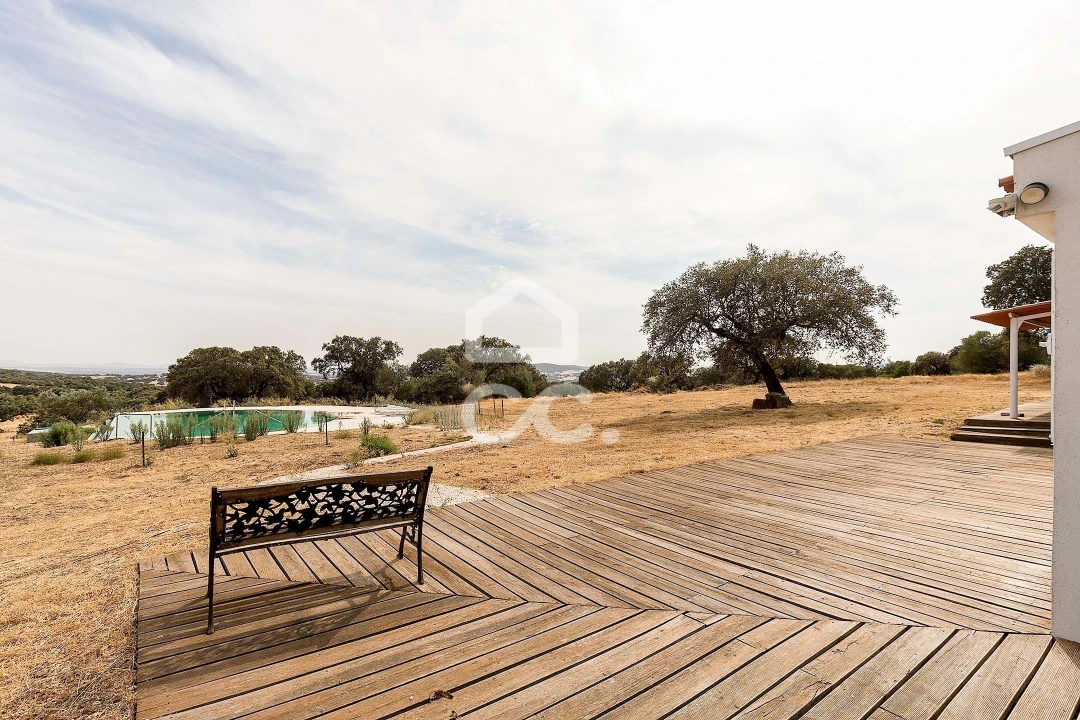 Quinta T3 para Venda em Assunção, Ajuda, Salvador e Santo Ildefonso Foto 8