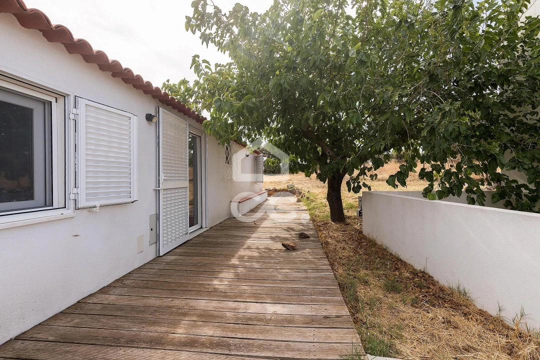 Quinta T3 para Venda em Assunção, Ajuda, Salvador e Santo Ildefonso Foto 45