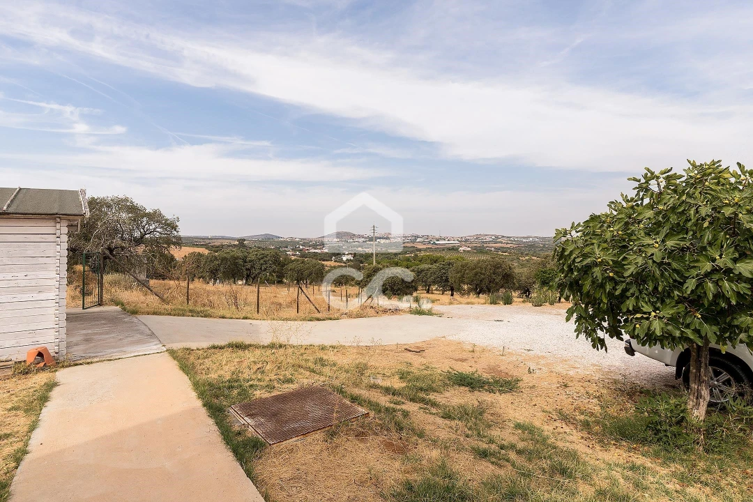 Quinta T3 para Venda em Assunção, Ajuda, Salvador e Santo Ildefonso Foto 38