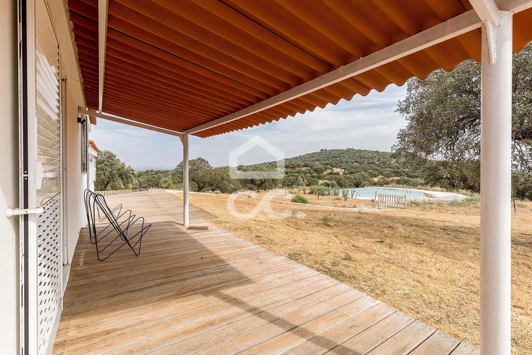 Quinta T3 para Venda em Assunção, Ajuda, Salvador e Santo Ildefonso Foto 57