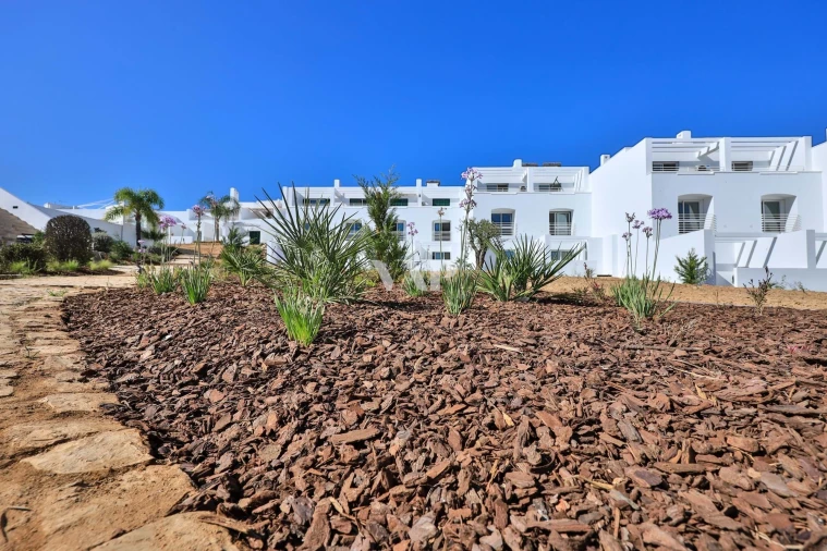 Apartamento T2 para Venda em Albufeira e Olhos de Água Foto 17