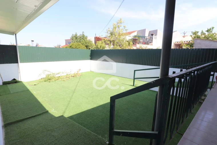 Moradia T9 para Venda em São Martinho do Bispo e Ribeira de Frades Foto 4