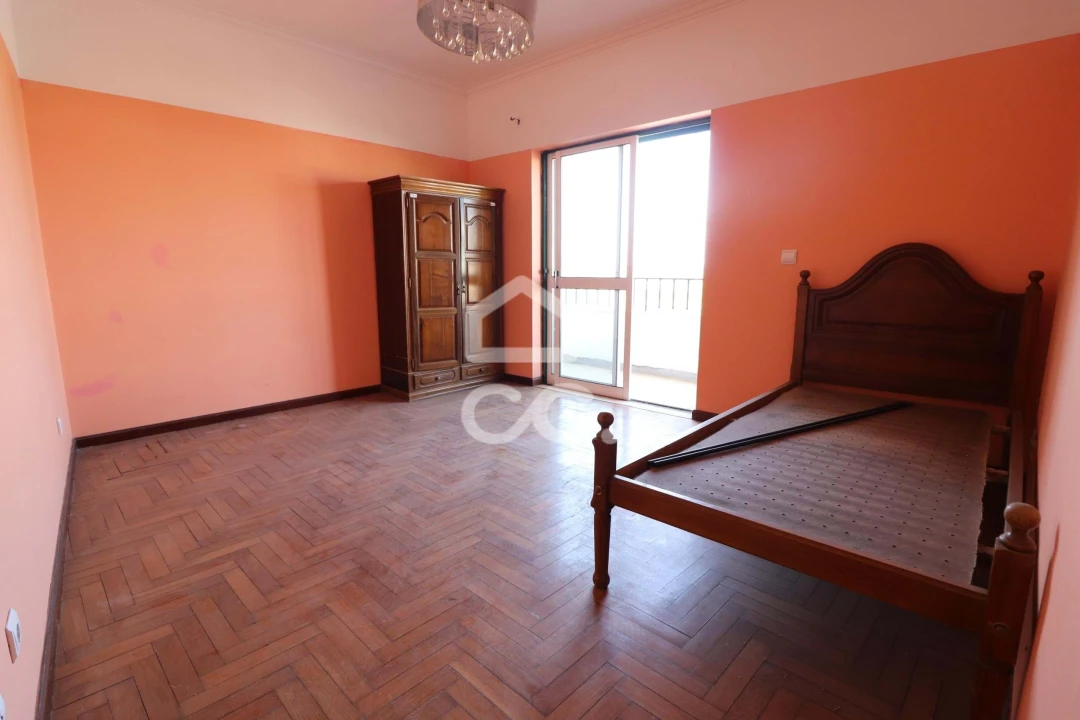 Moradia T9 para Venda em São Martinho do Bispo e Ribeira de Frades Foto 12