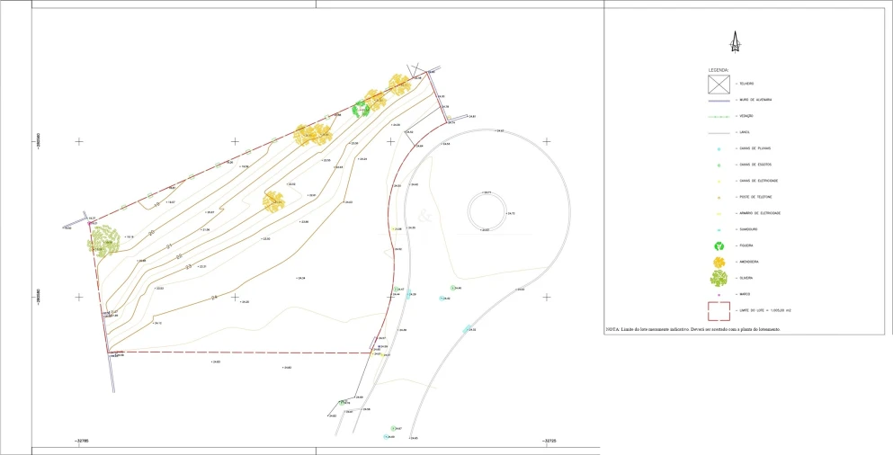 Terreno para Venda em Estômbar e Parchal Foto 2