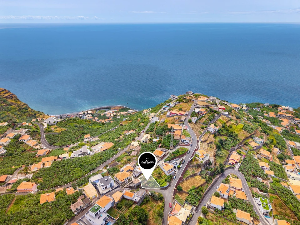 Moradia T1 para Venda em Ponta do Sol Foto 1