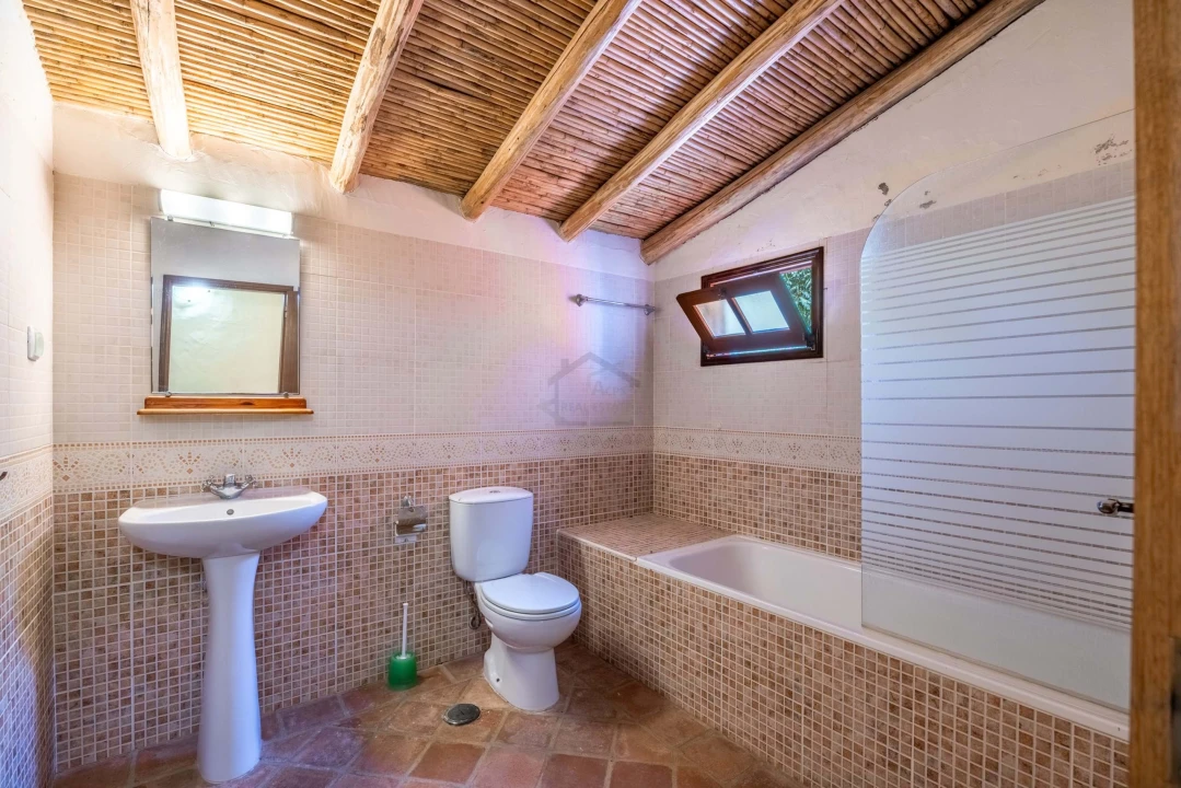 Moradia T7 para Venda em São Brás de Alportel Foto 26