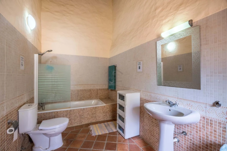 Moradia T7 para Venda em São Brás de Alportel Foto 30