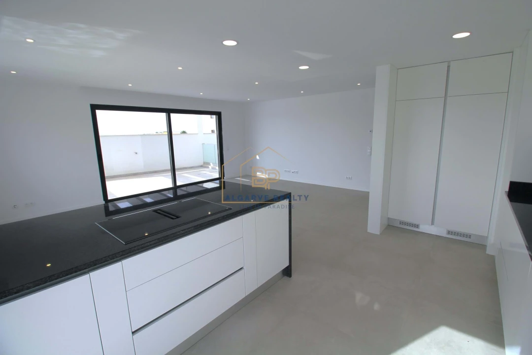 Negócio para Venda em Mexilhoeira Grande Foto 17