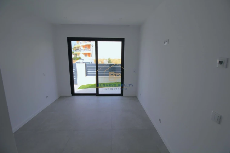 Negócio para Venda em Mexilhoeira Grande Foto 10