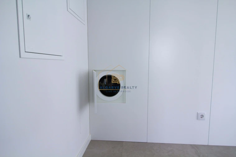 Negócio para Venda em Mexilhoeira Grande Foto 43