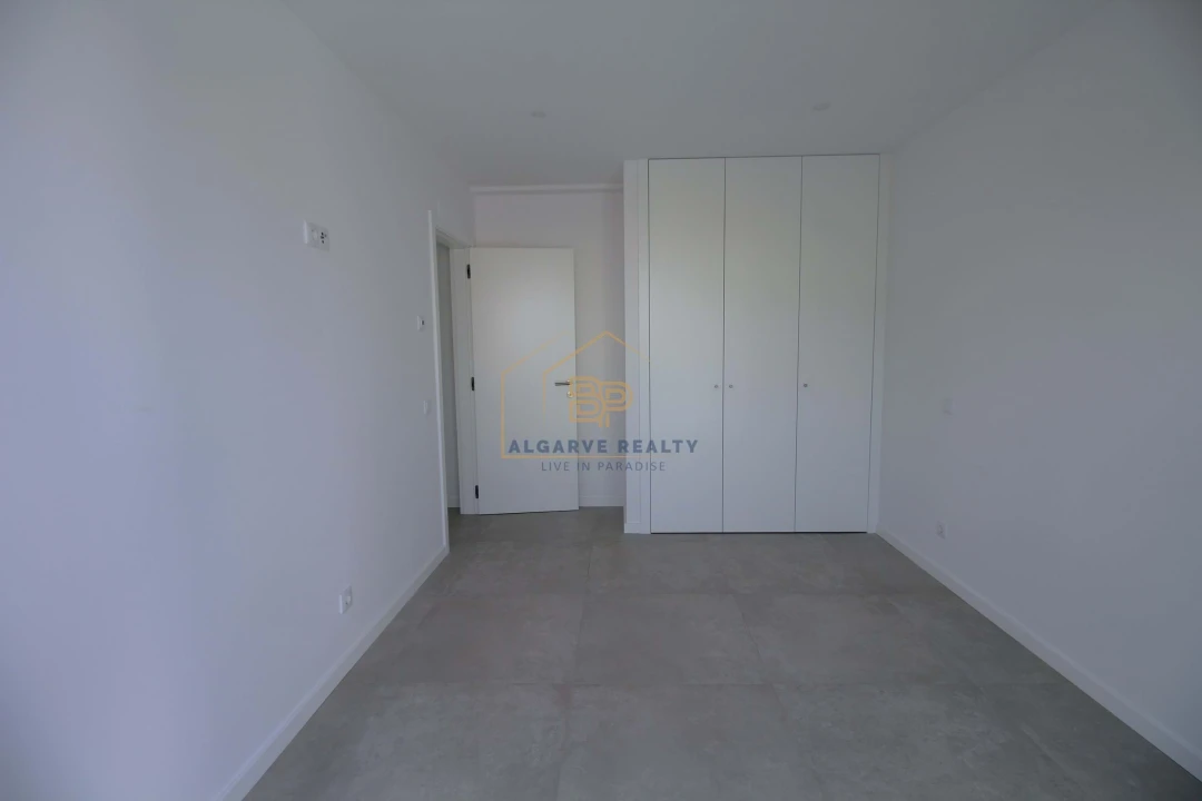 Negócio para Venda em Mexilhoeira Grande Foto 9