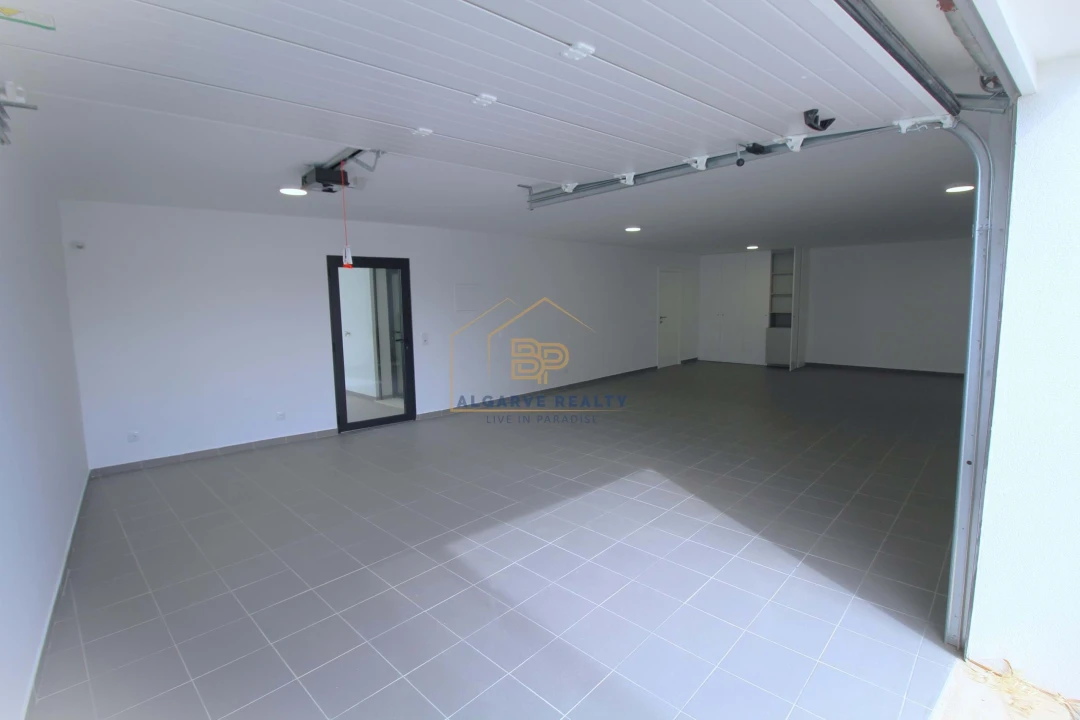 Negócio para Venda em Mexilhoeira Grande Foto 42